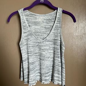 hollister tank